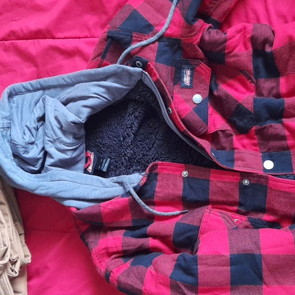 Jackets - Picture 1 of 3